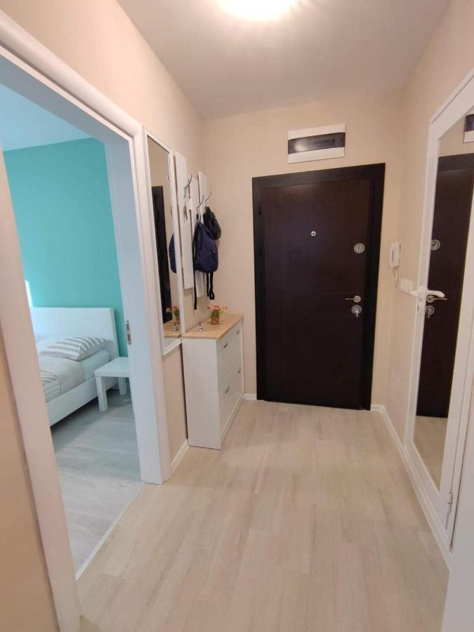 Nicky Holiday Flat Burgas Esterno foto